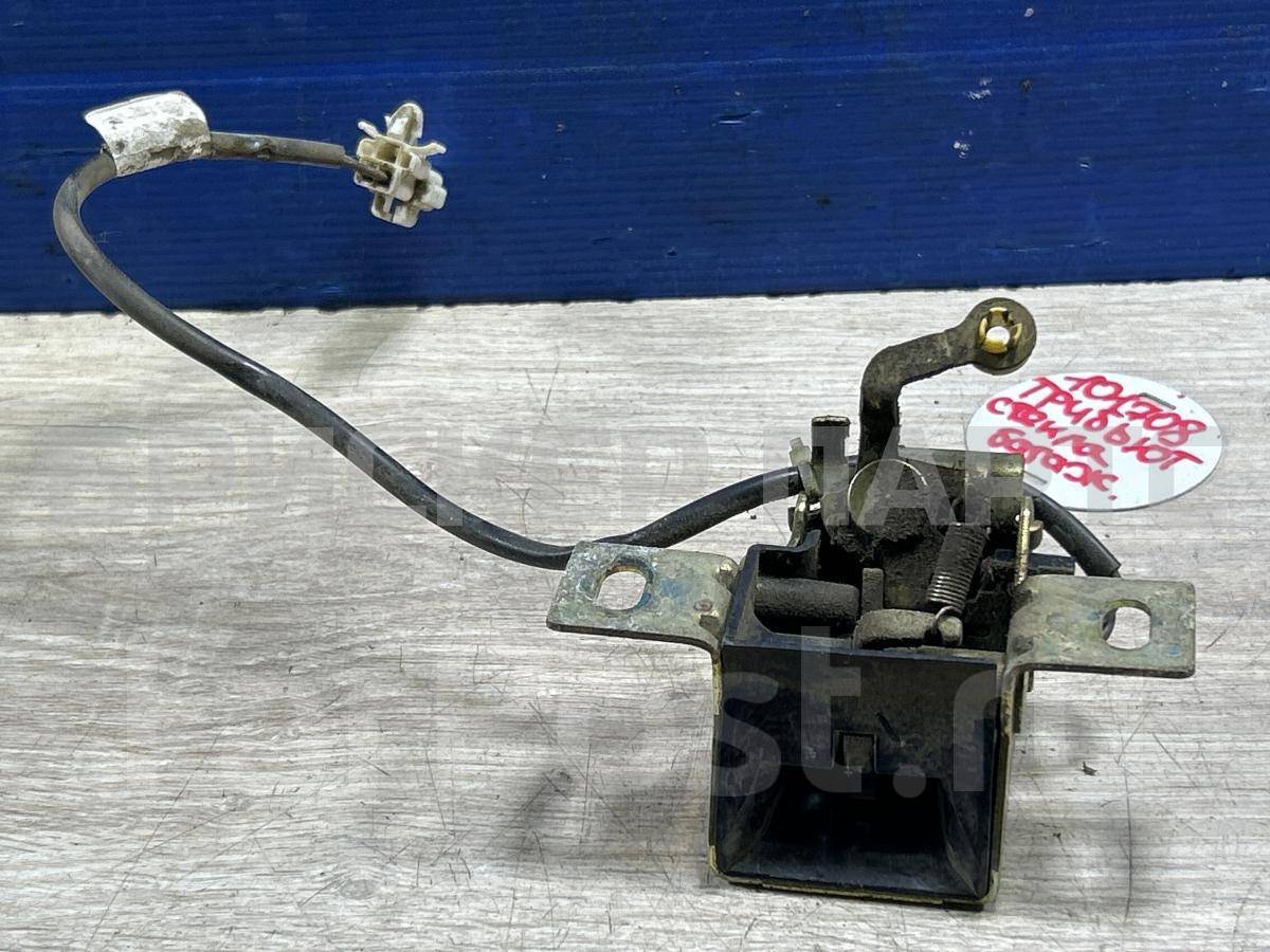 Замок багажника для Мазда Трибьют 1 серия EP EC01623A0E