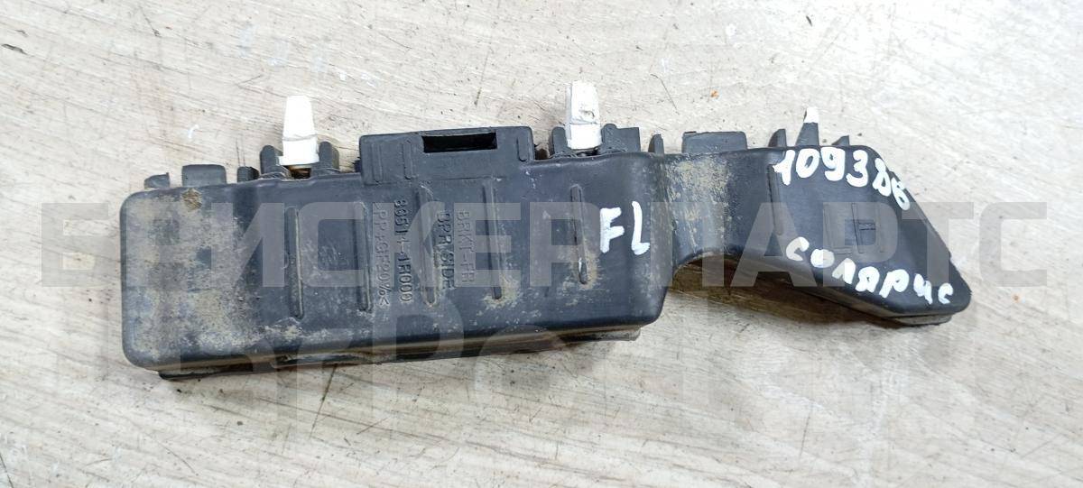 Кронштейн крыла левого переднего на Хендай Солярис 1 рестайлинг 86514-1R000