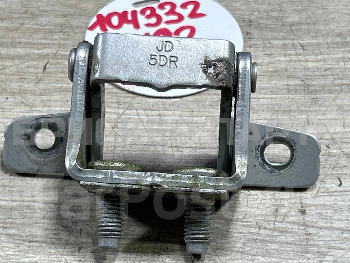 Петля багажника левая для Киа Сид 2 поколение JD 79770A2000 Петля багажника левая для Киа Сид 2 поколение JD 79770A2000