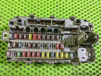 Блок предохранителей (монтажный) для Хонда CR-V 1 (RD1) 38200S10G02