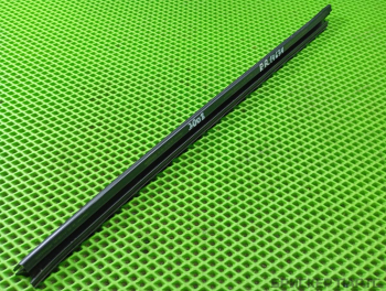 Уплотнитель, молдинг стекла двери задней правой (бархотка) для Пежо 3008 1 поколение