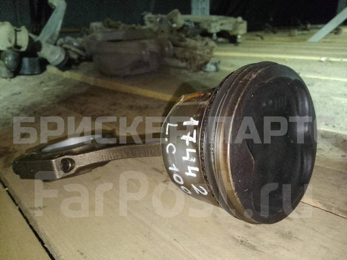 Поршень с шатуном на Тойота Лэнд Крузер 100