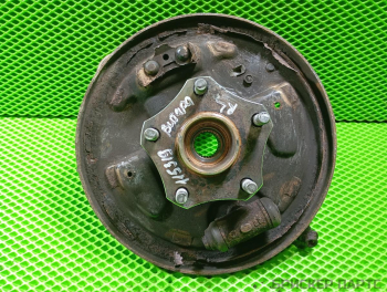 Кулак задний левый для Сузуки Гранд Витара 2 поколение 4615065J00