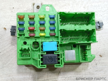 Блок предохранителей (монтажный) для Мазда 6 1 поколение (GG)