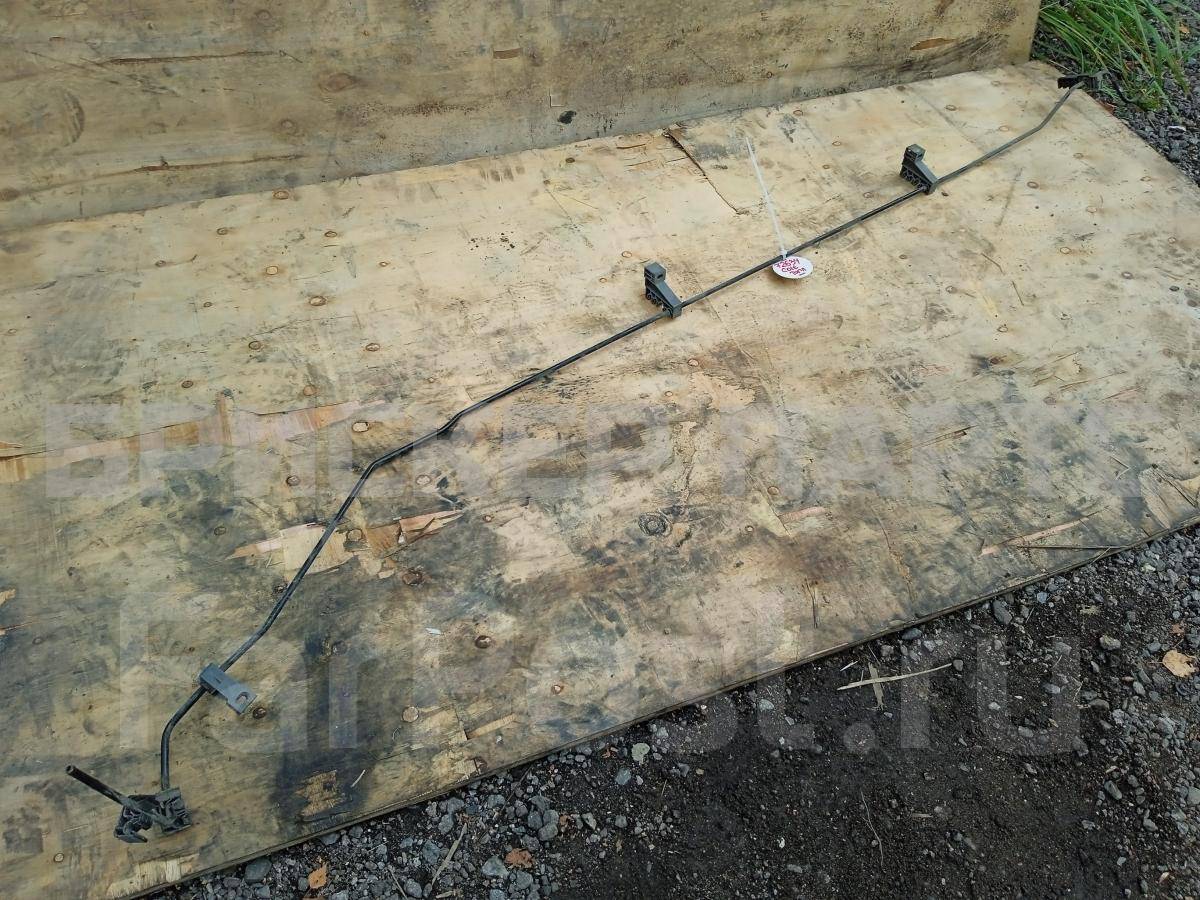 Трубка топливная на Митсубиси Кольт 6 поколение Z30 MR993361