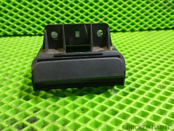 Подстаканник для Ниссан Куб 2 поколение (Z11) 684303U000