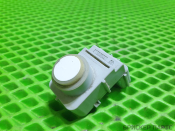 Датчик парковки (парктроник) для Хендай Солярис 1 (RB) рестайлинг 957204L010PGU