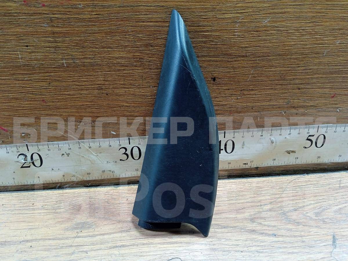 Накладка двери внутренняя задняя правая на Вольво V50 30715409