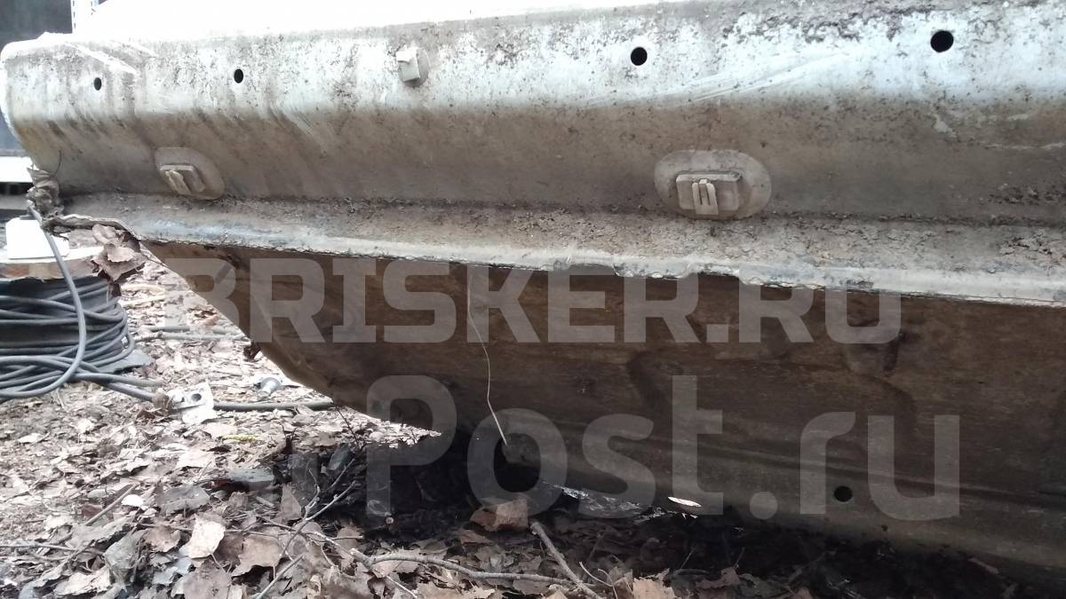 Четверть передняя правая на Пежо 3008 1 поколение