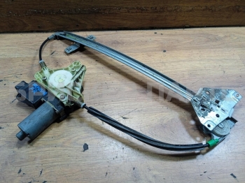 Стеклоподъемник электрический правый передний на Митсубиси Каризма II поколение MR912460