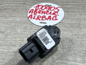 Датчик удара (AIRBAG) на Тойота Айго 1 (KGB10, WNB10) 8983102020