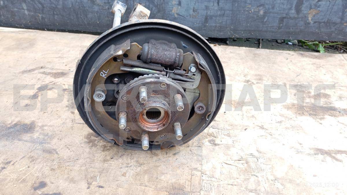 Кулак задний левый на Субару Импреза 2 поколение (GG,GD /G11) 28419FE010