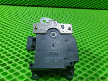 Моторчик (сервопривод печки) заслонки отопителя для Хонда CR-V 2 (RD5) 1138002350