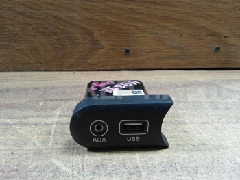 Блок AUX USB на Киа Сид 2 поколение 96120A2200