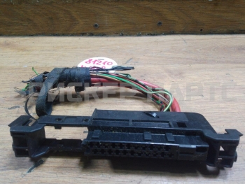 Разъем (фишка, штекер) на Mercedes (Мерседес) S-класс W140 0195459828