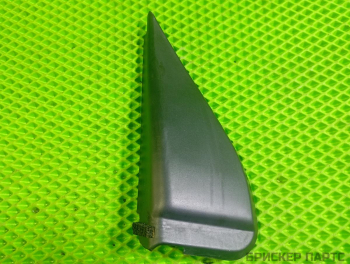 Крышка зеркала внутренняя левая (уголок) для Ниссан Куб 2 поколение (Z11) 802933U000