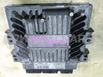 Блок управления двигателем (ЭБУ) на Рено Меган 2 поколение LM05, KM, BM 8200565863