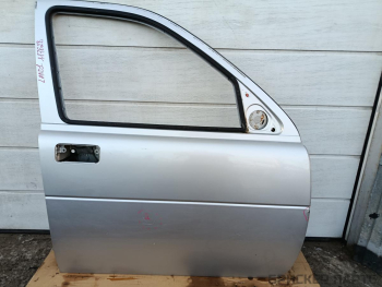 Дверь передняя правая пассажирская (пассажира) для Ленд Ровер Фрилендер I поколение рестайлинг