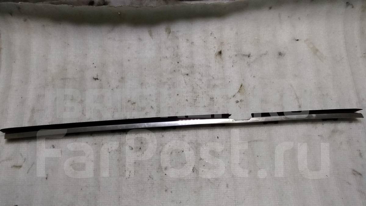 Уплотнитель стекла двери задней правой (бархотка) на БМВ 5 серия E39