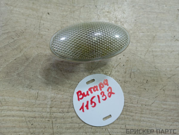 Повторитель на крыло белый для Сузуки Гранд Витара 2 поколение