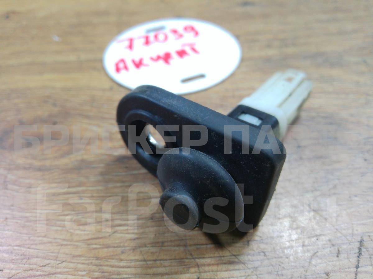 Выключатель концевой на Хендай Акцент 2 ТагАЗ 9356025110