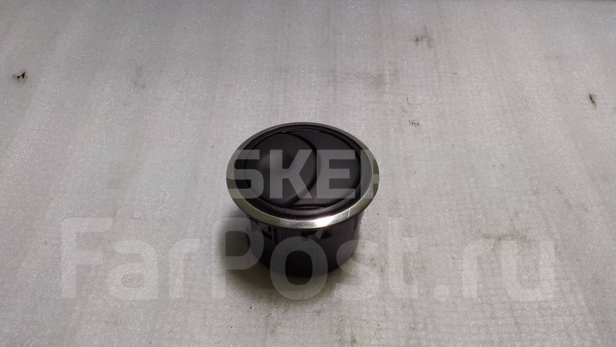 Дефлектор воздушный передний правый на Ниссан Террано D10