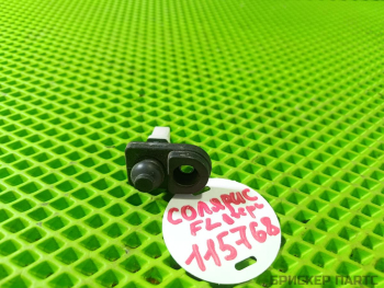 Концевик двери (выключатель концевой дверной) для Киа Стоник 1 поколение (YB)