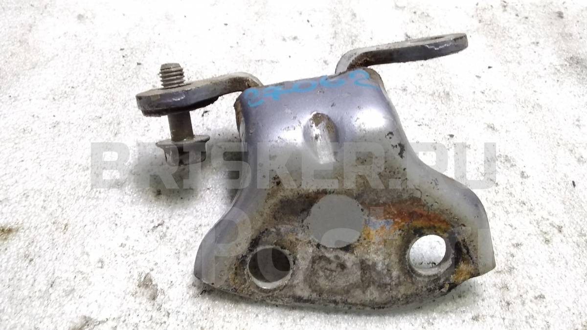 Петля двери задней правой нижняя на ЗАЗ Шанс/Сенс T100, T150