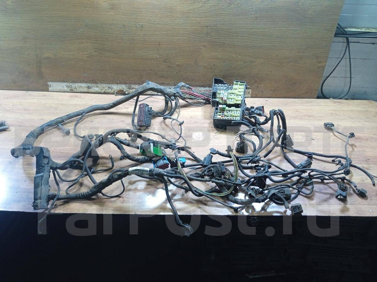 Проводка (коса) моторного отсека на Вольво S40 2 поколение