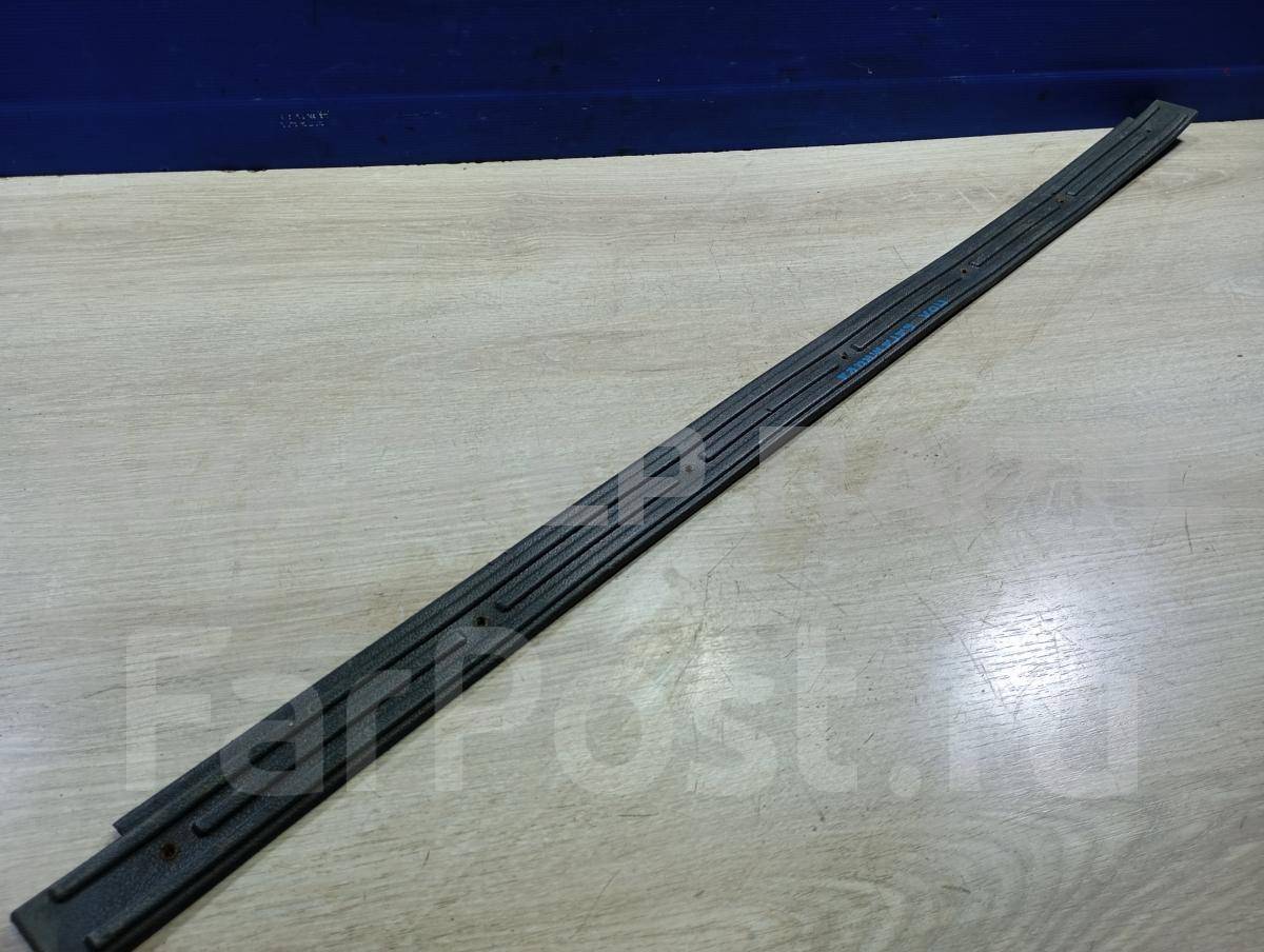 Накладка, облицовка, обшивка задней панели, обивка задка багажника для УАЗ Симбир 3162 31605109076