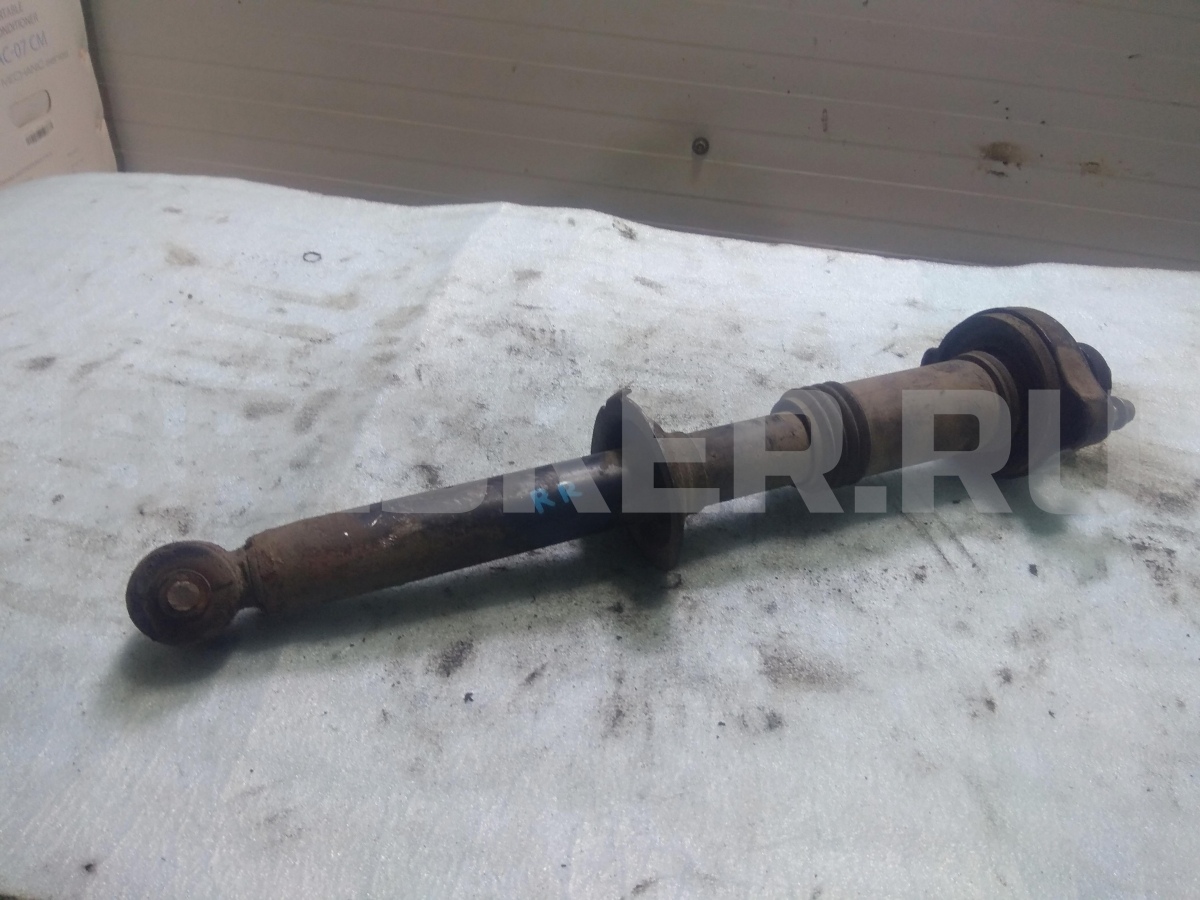 Амортизатор задний правый (стойка) для Митсубиси Каризма I поколение рестайлинг