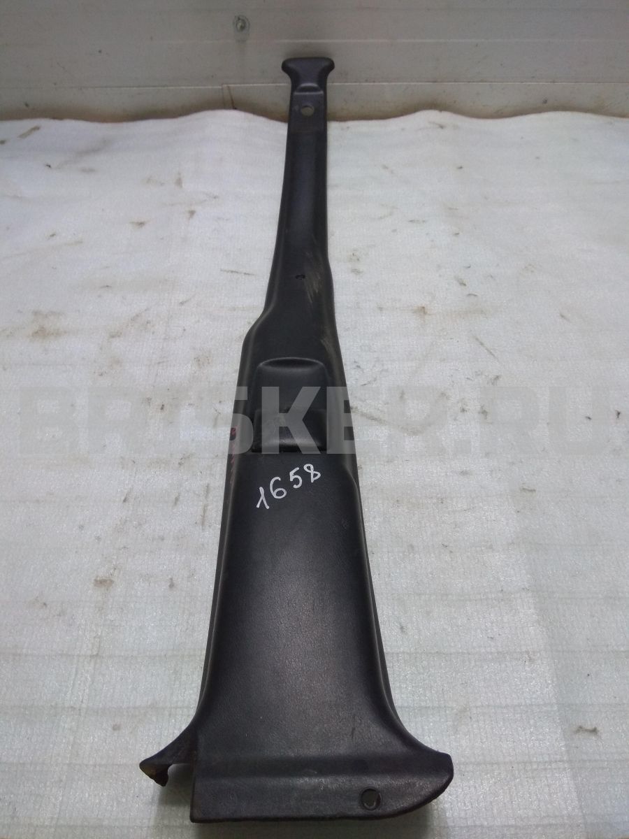 Облицовка стойки (накладка) центральной, средней правой для ГАЗ 31105 Волга 