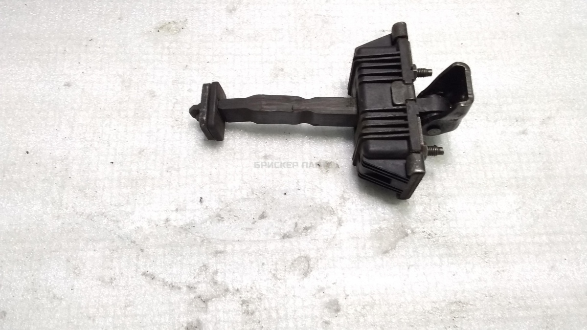 Ограничитель двери для Тойота Авенсис 2 (T250)