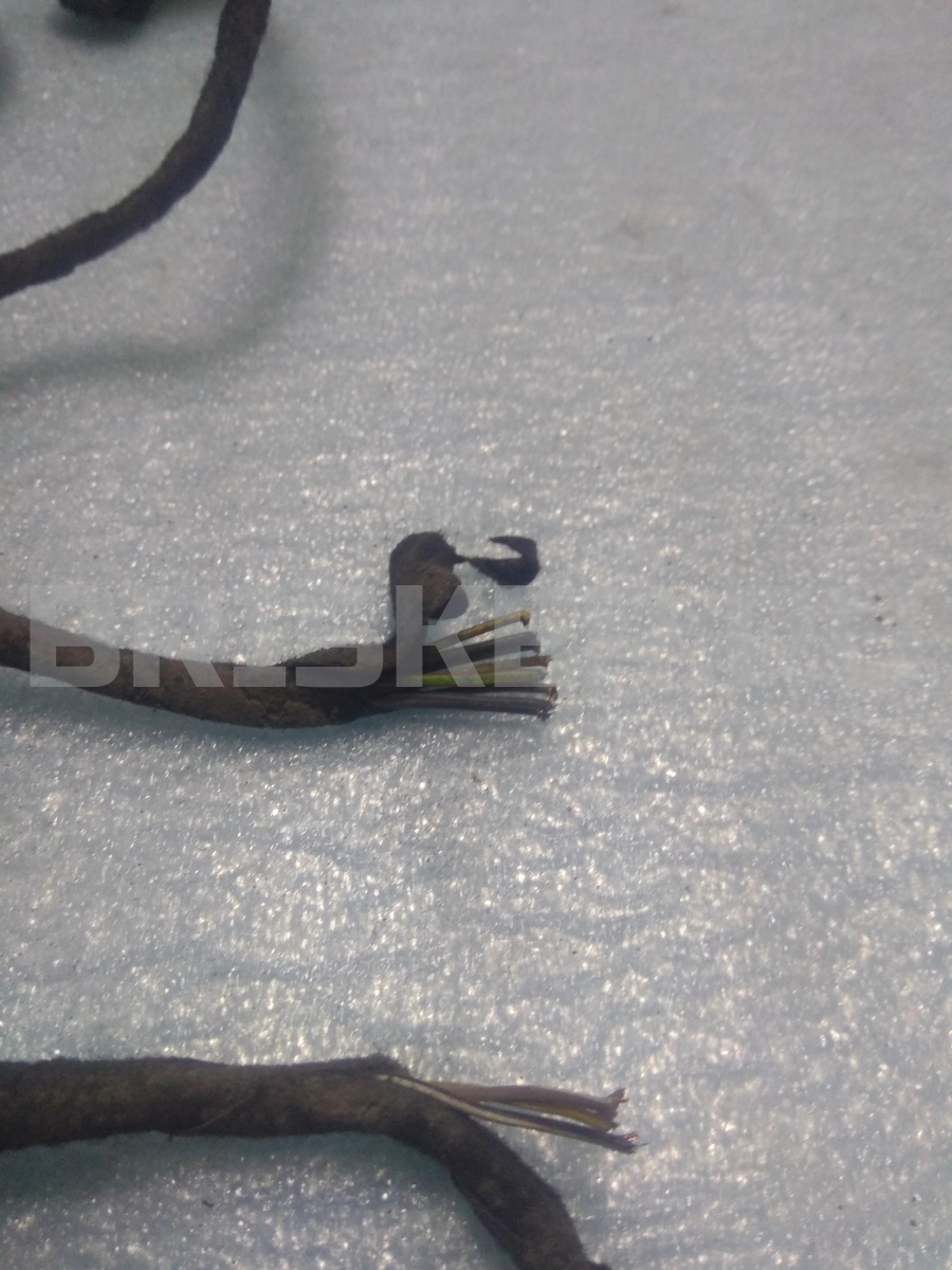 Накладка стойки (облицовка) лобового стекла правая для Хендай Соната 4 поколение (EF)