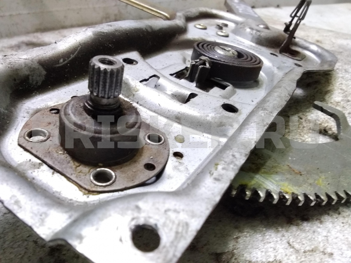 Уплотнитель багажника для Брилианс М2 (БС4) 1 поколение