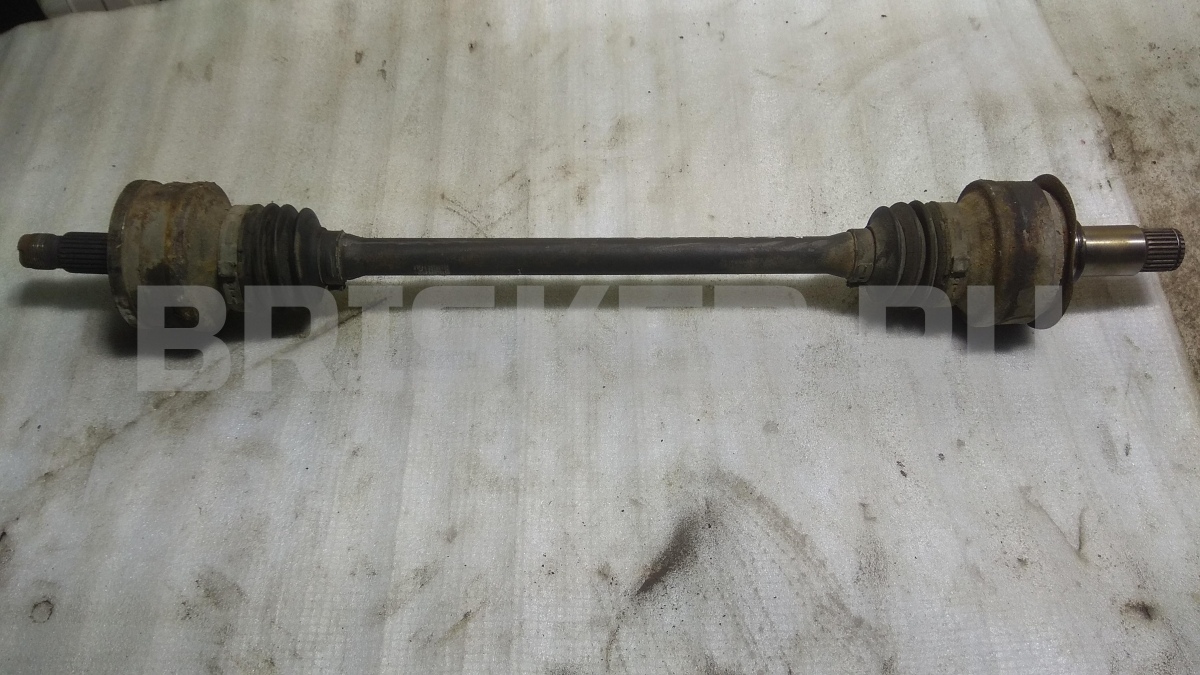 Привод (шрус, полуось) задний левый для Mercedes (Мерседес) Ц-класс W203