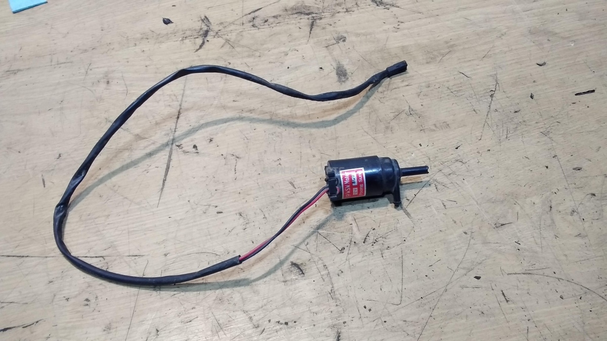 Насос, моторчик бачка омывателя для Дэу Нексия 1 поколение N150 рестайлинг