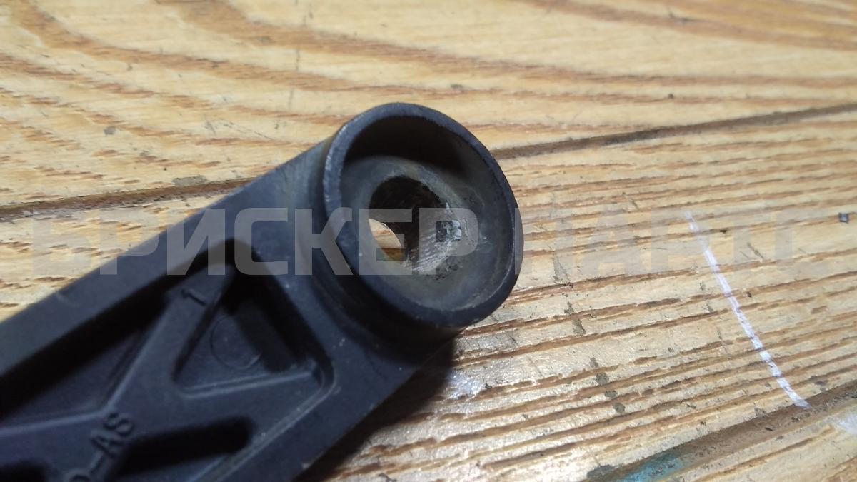 Кронштейн крепления генератора для Нива