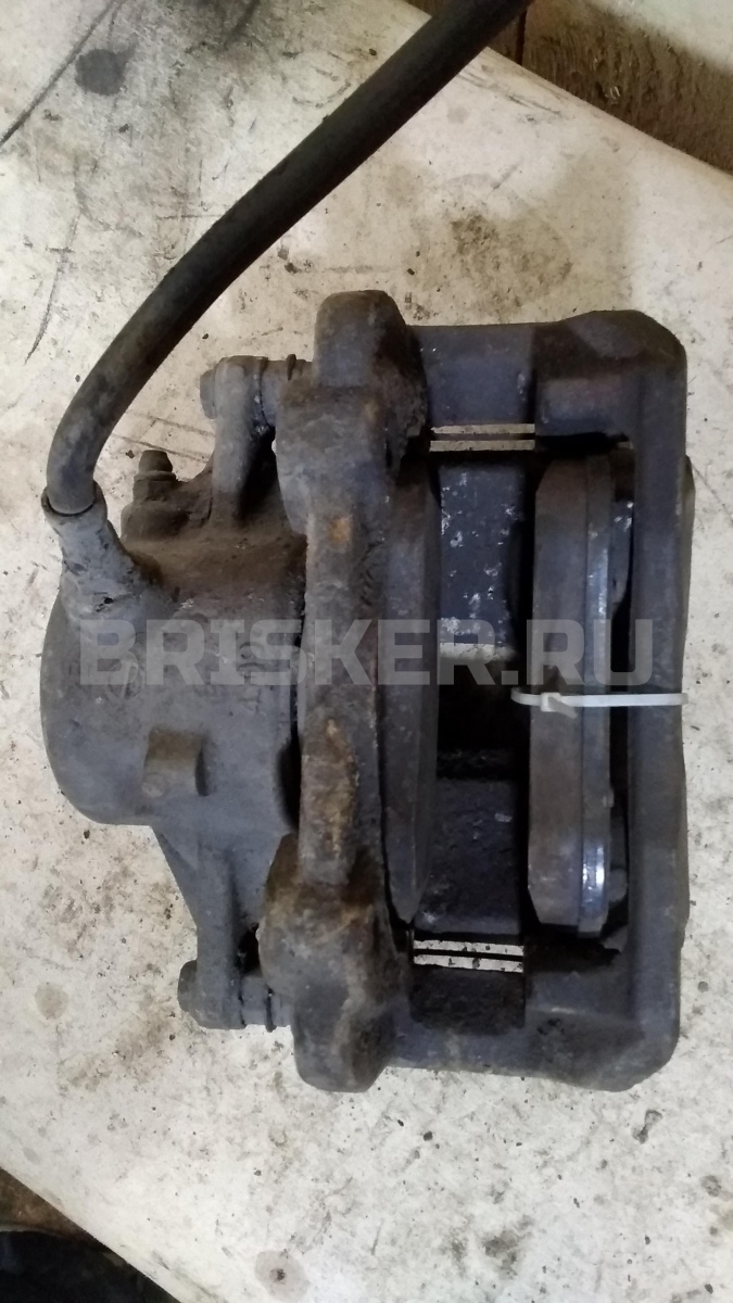 Фонарь задний дополнительный стоп-сигнал для Митсубиси Каризма I поколение рестайлинг