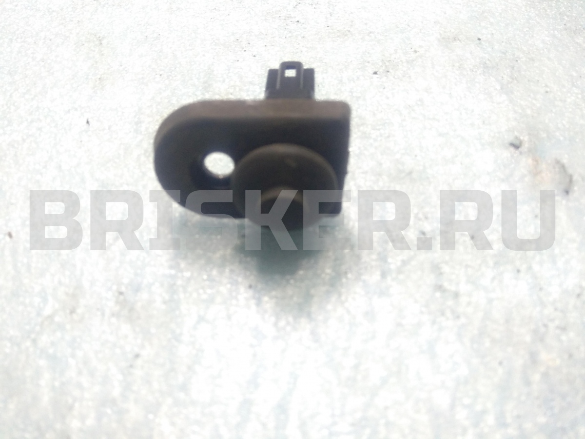 Щит опорный задний правый на Форд Фьюжен