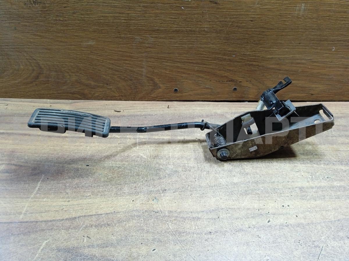 Педаль газа (акселератора) механическая для Ленд Ровер Фрилендер I поколение рестайлинг