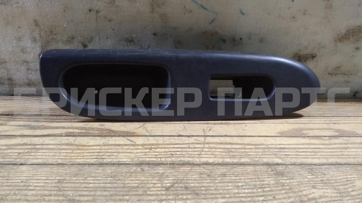 Ручка двери пассажирской (передней правой) для Рено Симбол 1 поколение рестайлинг