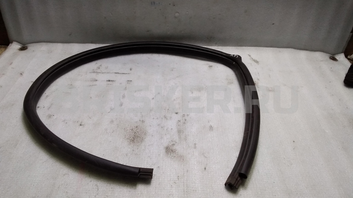 Уплотнитель дверного проёма задний правый для Сузуки Лиана 1 поколение рестайлинг