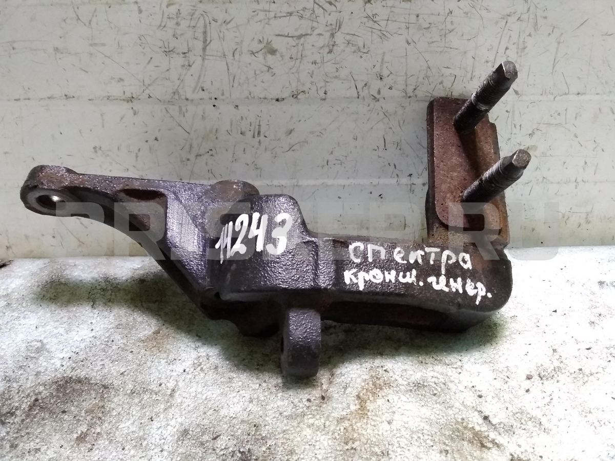 Кронштейн крепления генератора для Киа Спектра 1 поколение SD