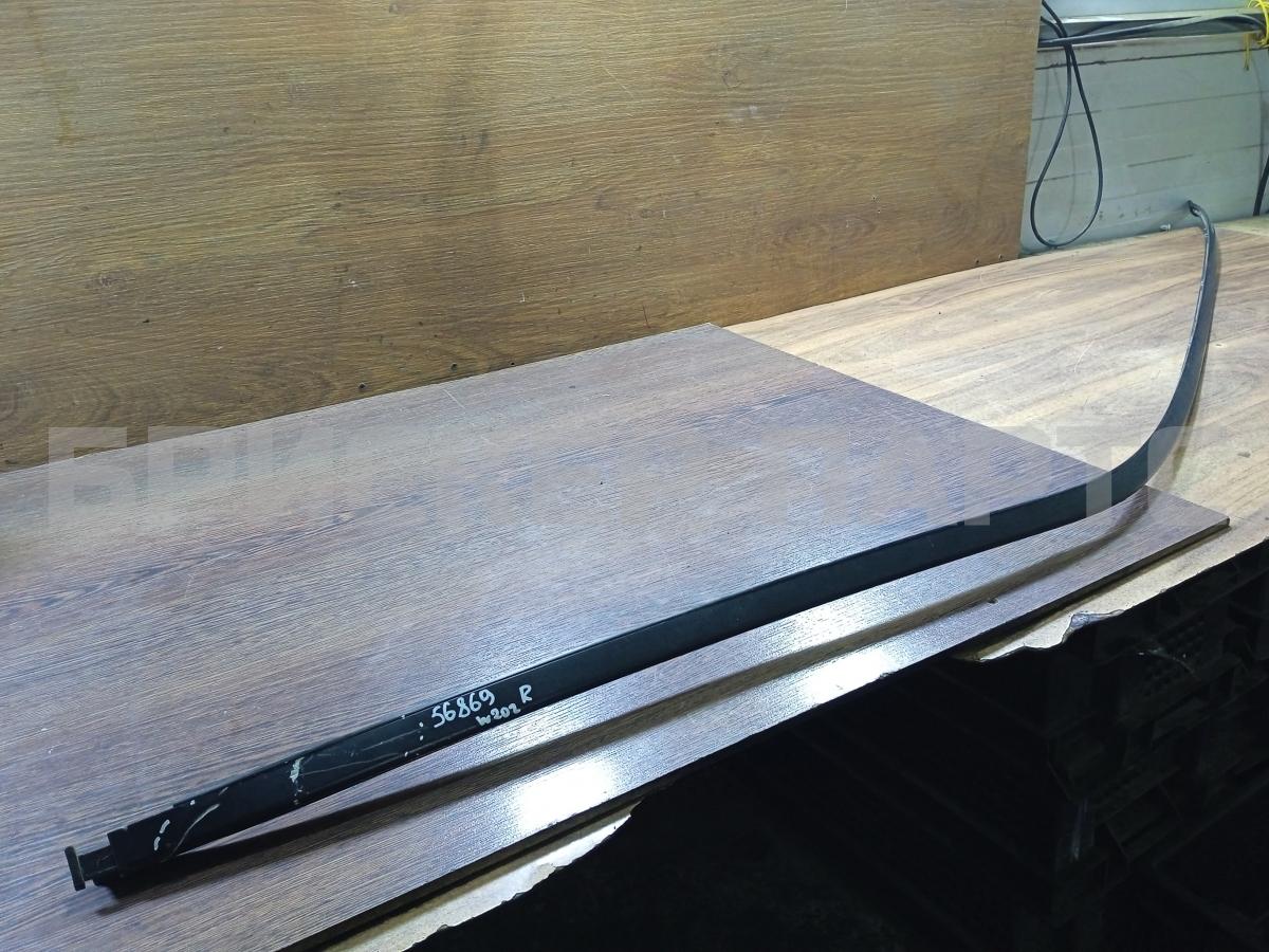 Молдинг крыши правый для Mercedes (Мерседес) Ц-класс W202