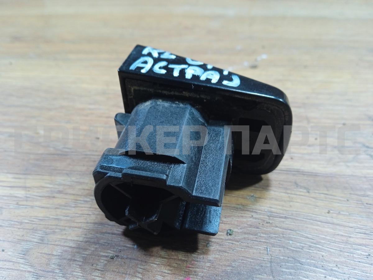 Рычаг задний продольный правый для Митсубиси Каризма I поколение рестайлинг