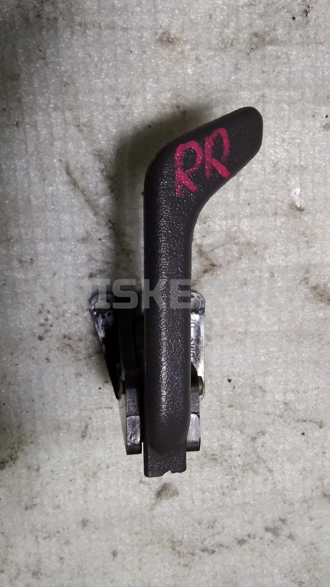 Ручка открывания двери задней правой (внутренняя) для 2110