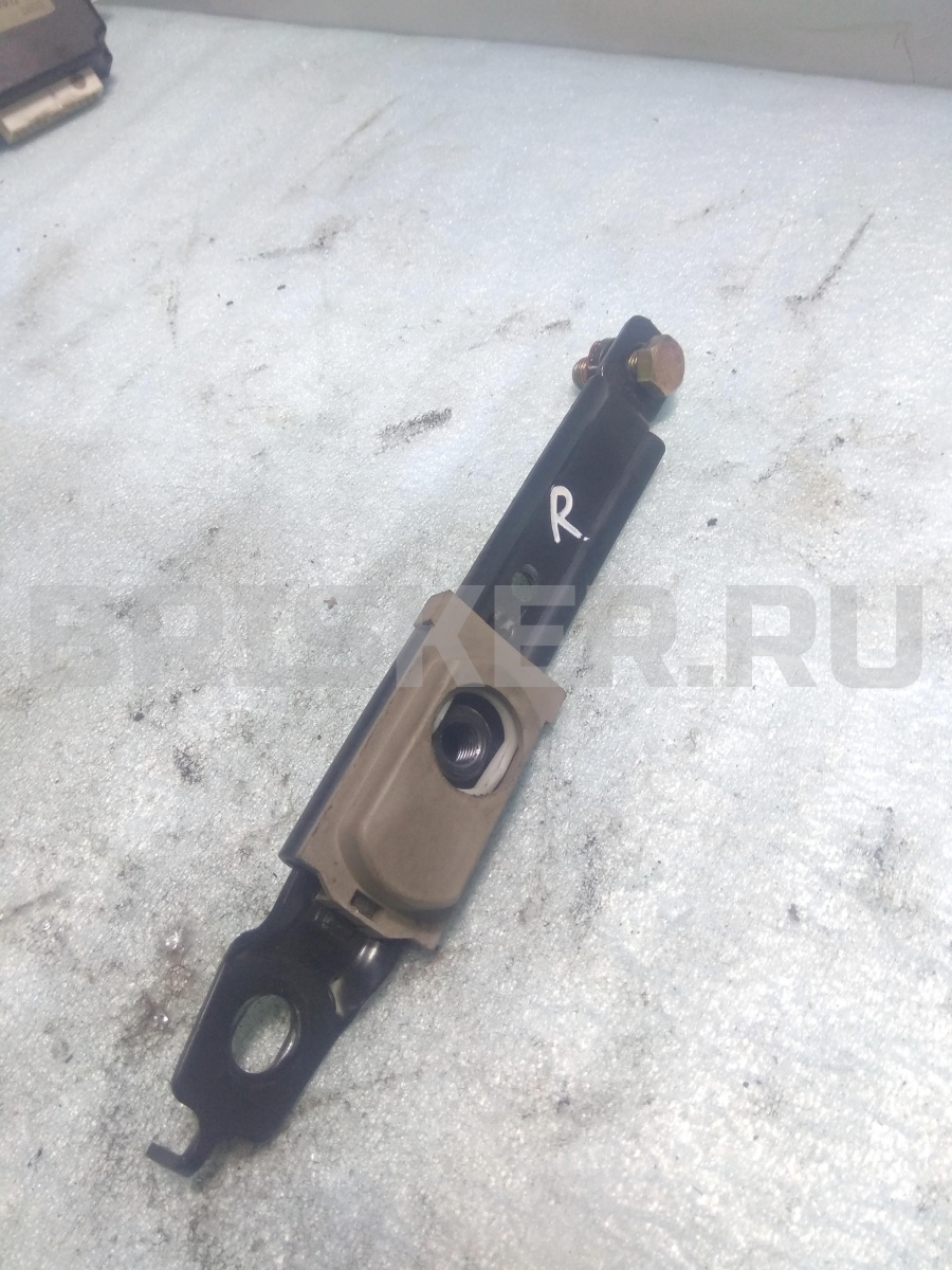 Механизм регулировки ремня безопасности для Киа Соренто 1 серия BL