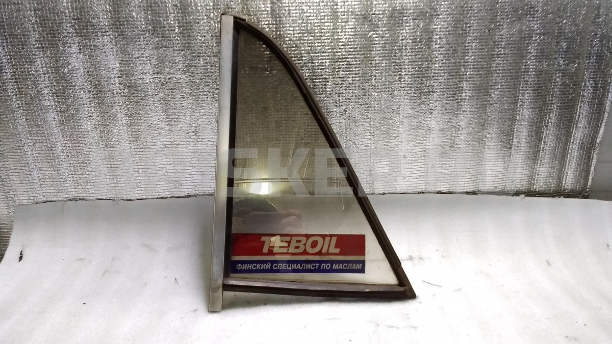 Стекло двери задней левой (форточка) для 2106