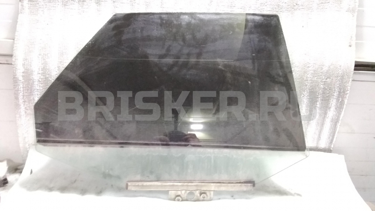 Стекло двери задней правой (боковое, опускное) для Priora